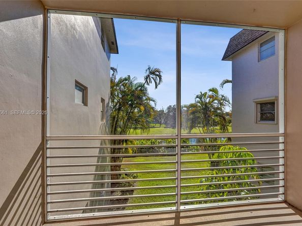 2481 SW 82nd Ave 205, Davie FL 33324