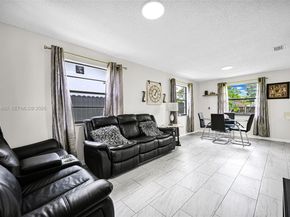 2934 NW 94th St, Miami FL 33147