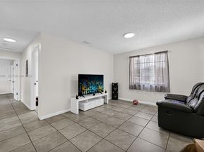 2934 NW 94th St, Miami FL 33147