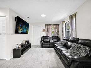 2934 NW 94th St, Miami FL 33147