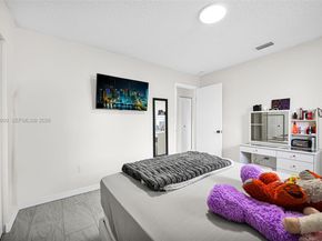 2934 NW 94th St, Miami FL 33147