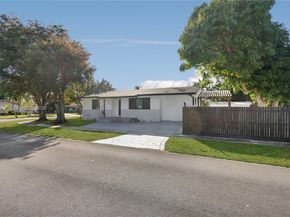 7501 Raleigh St, Hollywood FL 33024