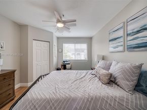 6831 SW 44th St 304, Miami FL 33155