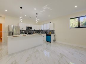 742 NW 70th St, Miami FL 33150