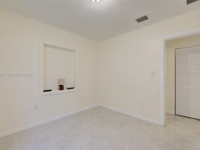 742 NW 70th St, Miami FL 33150