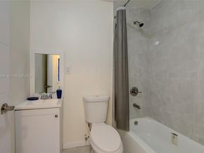 742 NW 70th St, Miami FL 33150