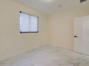 742 NW 70th St, Miami FL 33150