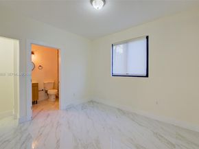 742 NW 70th St, Miami FL 33150