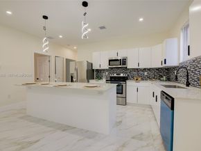 742 NW 70th St, Miami FL 33150