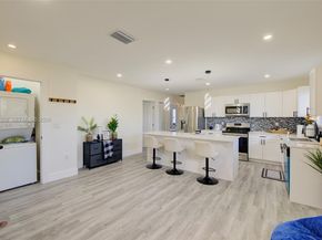 742 NW 70th St, Miami FL 33150