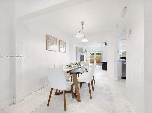 1825 SW 67th Ct, Miami FL 33155