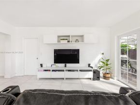 1825 SW 67th Ct, Miami FL 33155