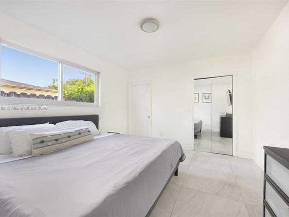 1825 SW 67th Ct, Miami FL 33155