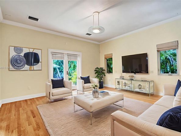 911 Mariana Ave, Coral Gables FL 33134