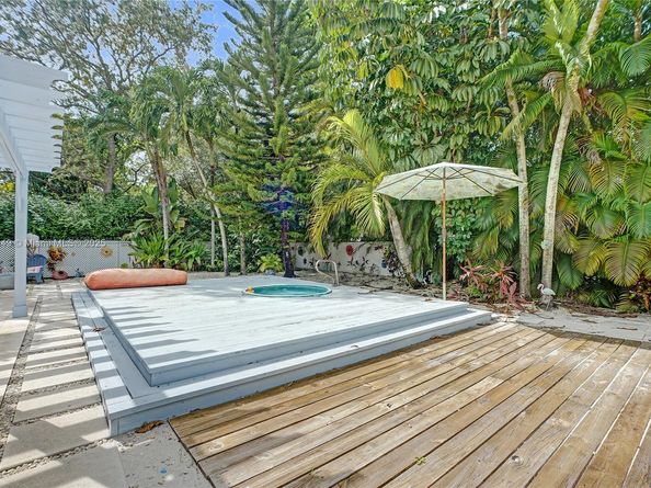 911 Mariana Ave, Coral Gables FL 33134