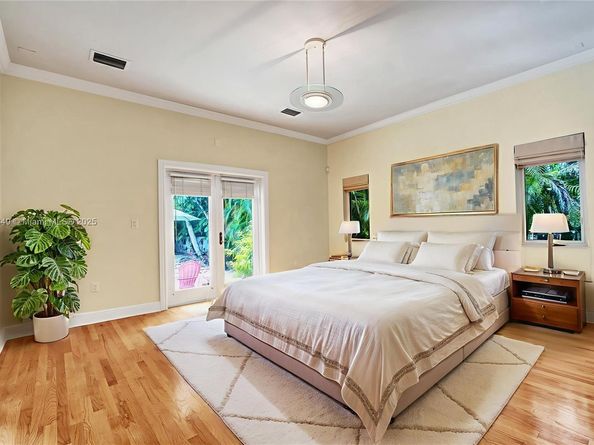911 Mariana Ave, Coral Gables FL 33134