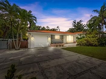 911 Mariana Ave
