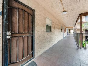 2840 Somerset Dr 207M, Lauderdale Lakes FL 33311