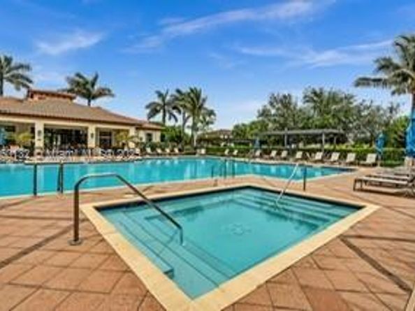 11709 SW 253rd St, Homestead FL 33032