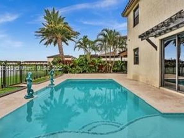 11709 SW 253rd St, Homestead FL 33032