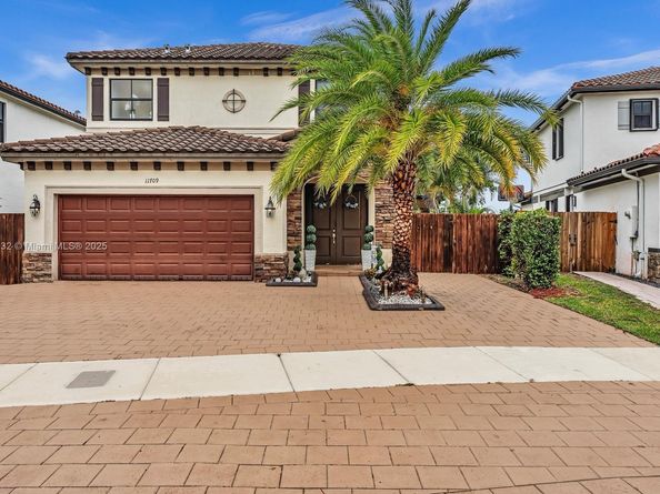 11709 SW 253rd St, Homestead FL 33032