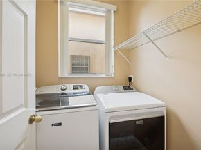 10871 NW 35th Pl, Sunrise FL 33351