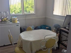 1650 SW 124th Ter 212D, Pembroke Pines FL 33027