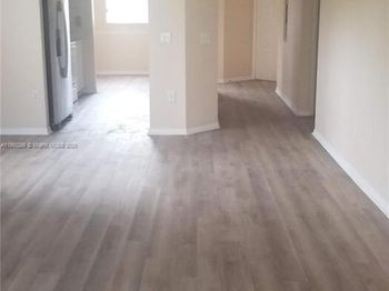 1650 SW 124th Ter