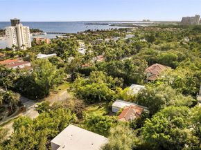 1645 S Bayshore Dr, Coconut Grove FL 33133