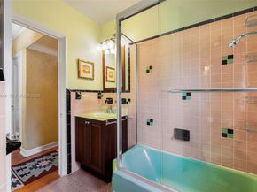 1645 S Bayshore Dr, Coconut Grove FL 33133