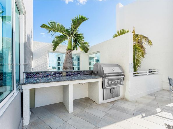 350 SE 2nd St 1430, Fort Lauderdale FL 33301