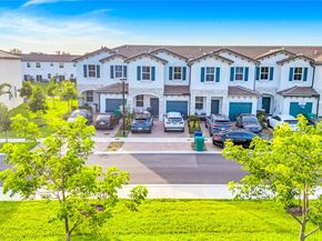 12606 NW 22nd Pl, Miami FL 33167
