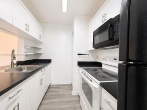 9730 Hammocks Blvd 20128, Miami FL 33196