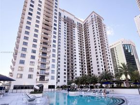 999 SW 1st Ave 2611, Miami FL 33130