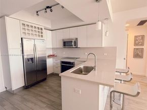 999 SW 1st Ave 2611, Miami FL 33130