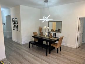 1107 Fairfield Meadows Dr, Weston FL 33327