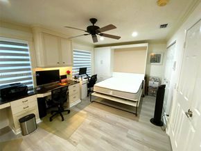 1107 Fairfield Meadows Dr, Weston FL 33327