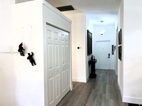 1107 Fairfield Meadows Dr, Weston FL 33327