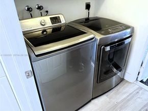 1107 Fairfield Meadows Dr, Weston FL 33327