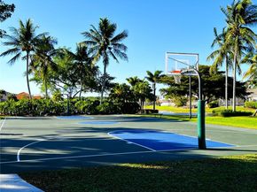 1107 Fairfield Meadows Dr, Weston FL 33327