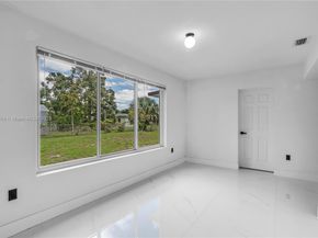 741 NW 175th Dr, Miami Gardens FL 33169