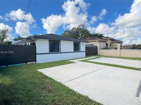 2490 & 2492 NW 44th St, Miami FL 33142