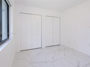 2490 & 2492 NW 44th St, Miami FL 33142