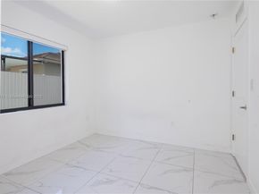 2490 & 2492 NW 44th St, Miami FL 33142