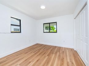 973 SW 88th Ave, Miami FL 33174