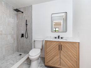 973 SW 88th Ave, Miami FL 33174