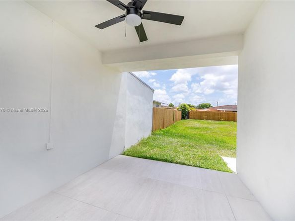 973 SW 88th Ave, Miami FL 33174