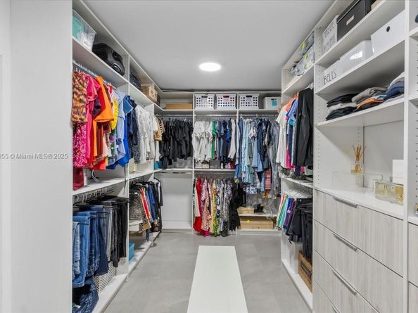 10105 SW 71st Ave, Pinecrest FL 33156