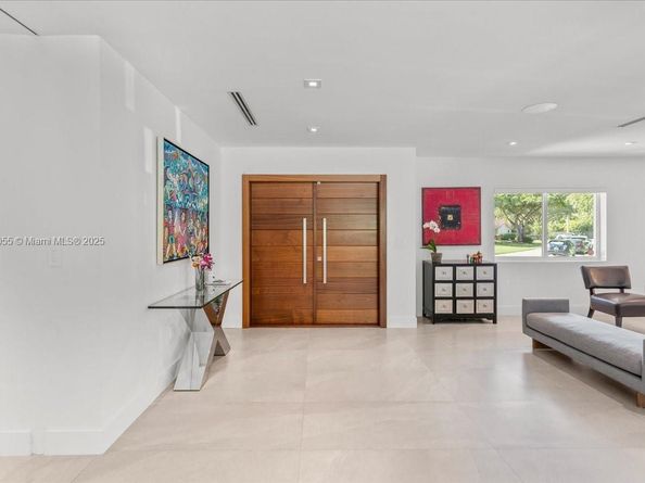 10105 SW 71st Ave, Pinecrest FL 33156