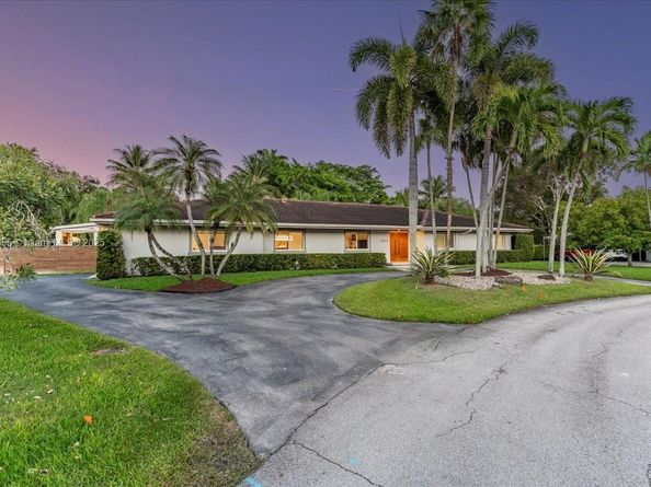 10105 SW 71st Ave, Pinecrest FL 33156